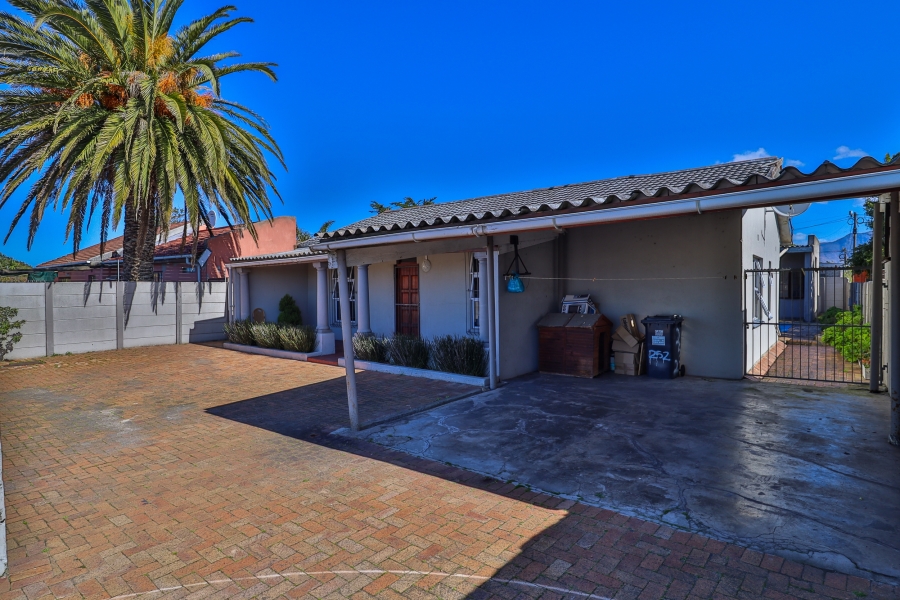 3 Bedroom Property for Sale in Southfield Western Cape